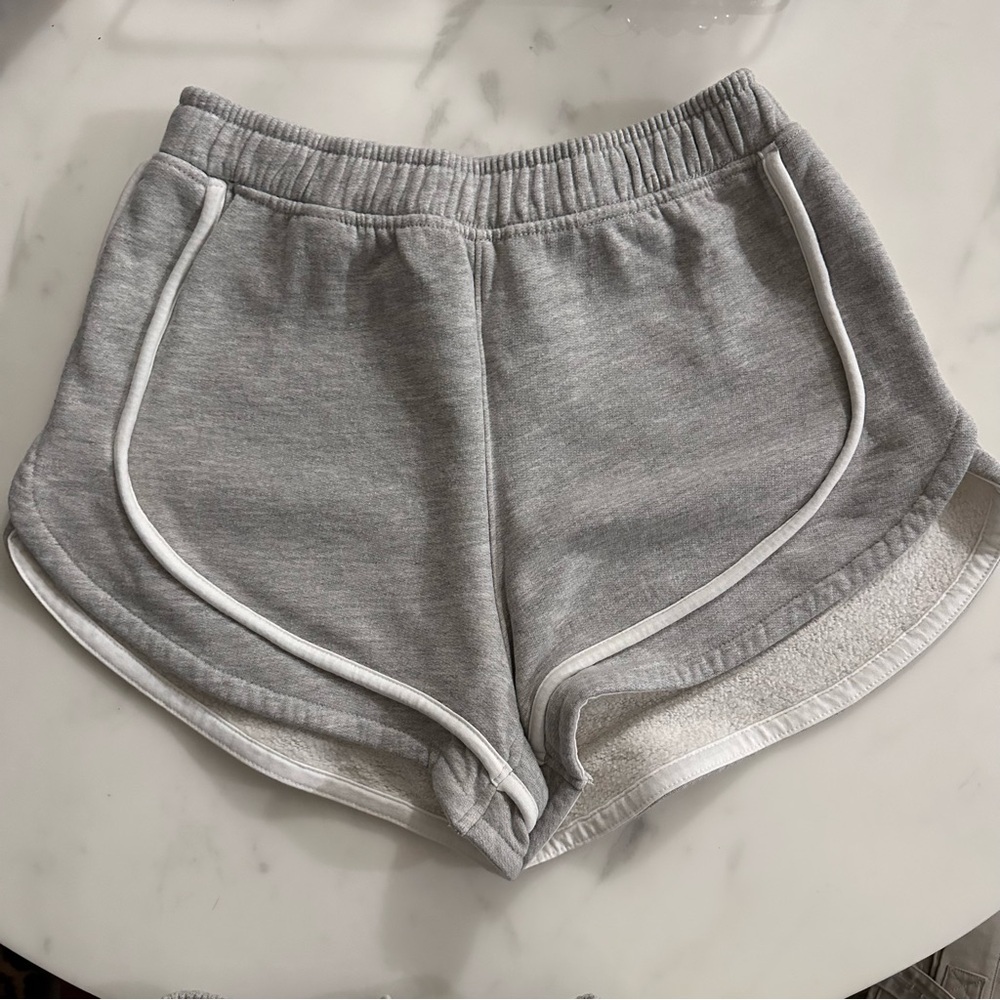 NWOT Agolde 80's High Rise Pieced Track Shorts Size Small - Picture 2 of 5